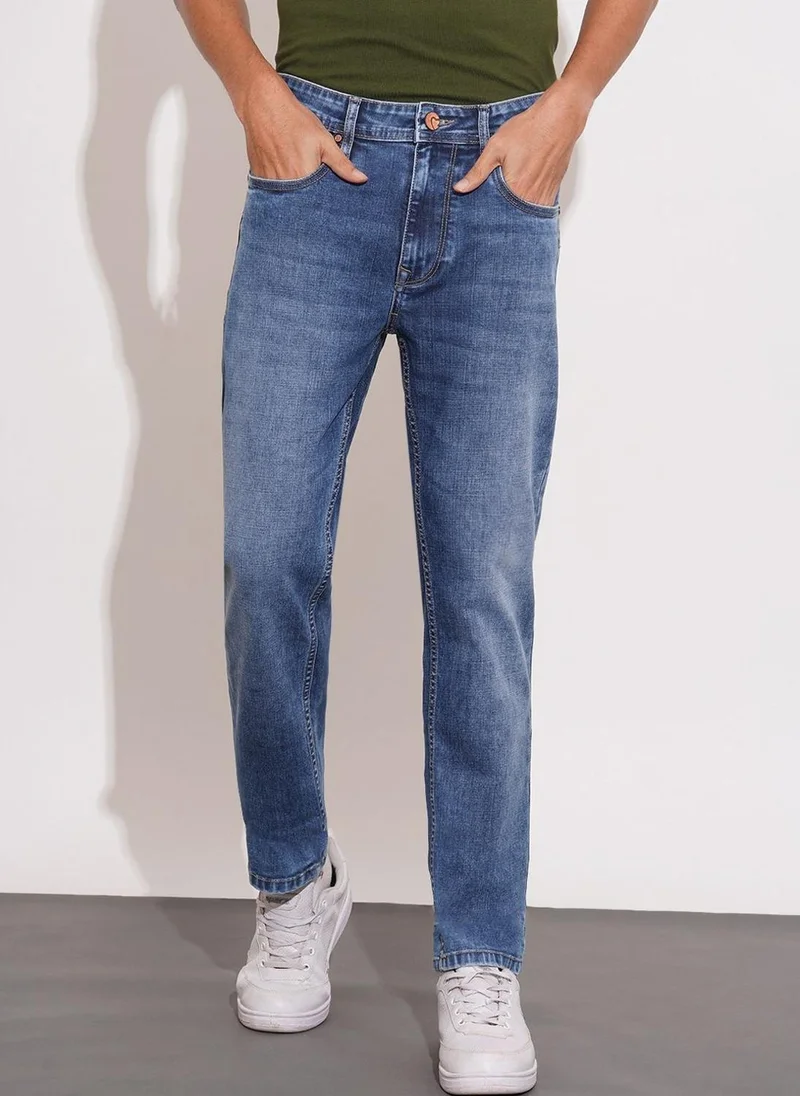 Men Mid Tone Straight Fit Mid-Rise Heavy Fade Jeans