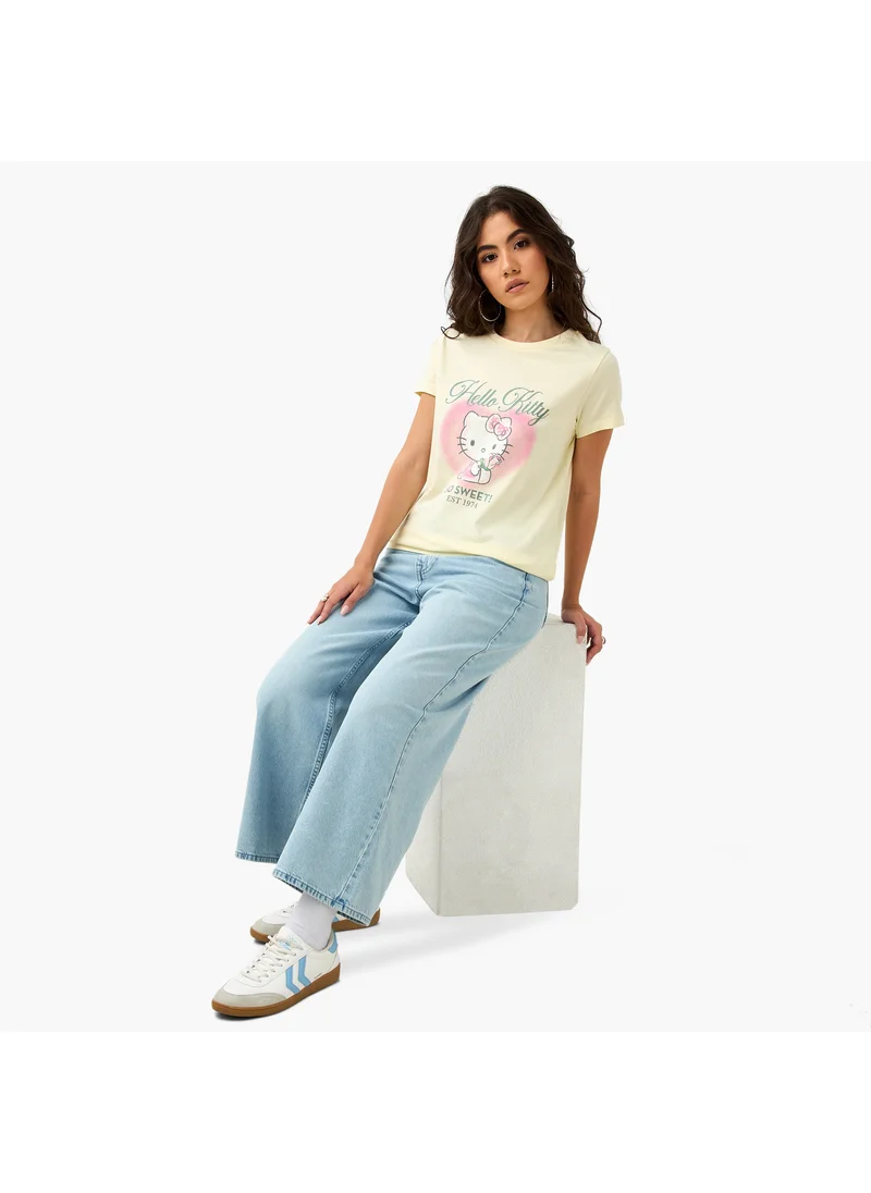 SP Characters Hello Kitty Print T-shirt with Crew Neck