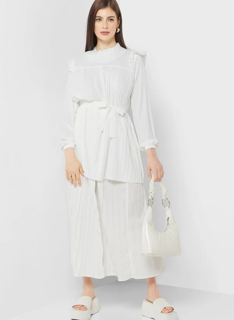 Khizana Belted Waist Detail Pleated Skirt