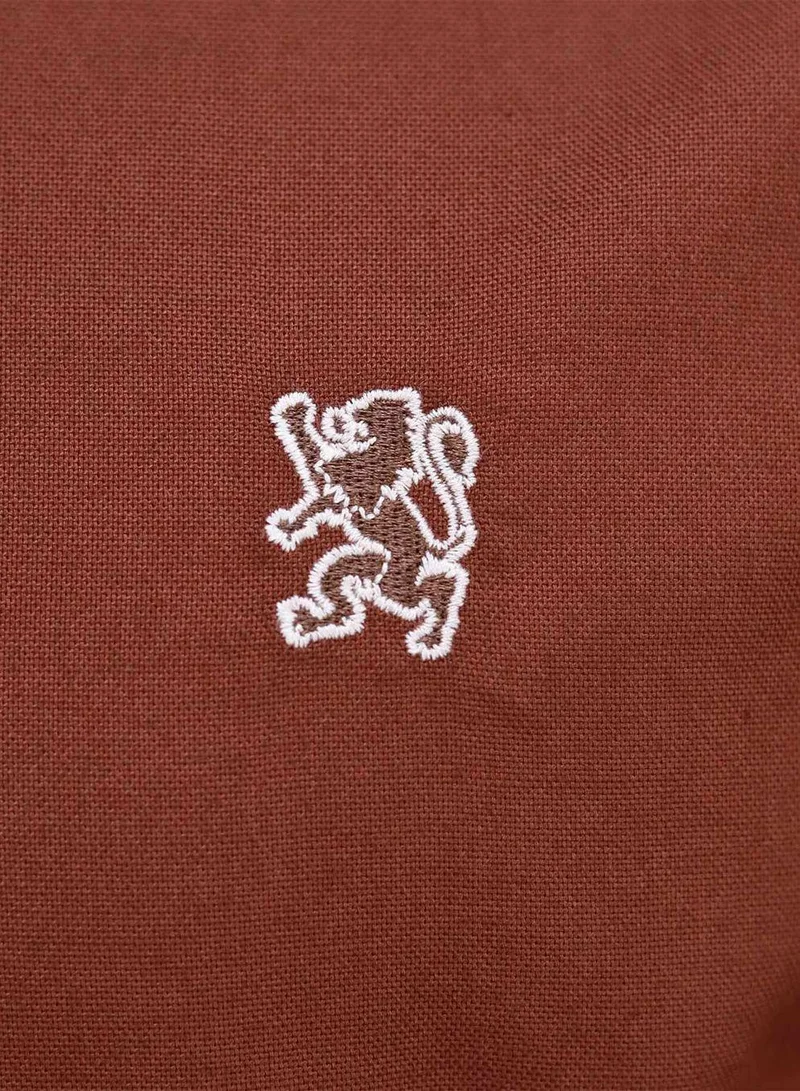 GIORDANO Men's Shirt with Small Lion Embroidery