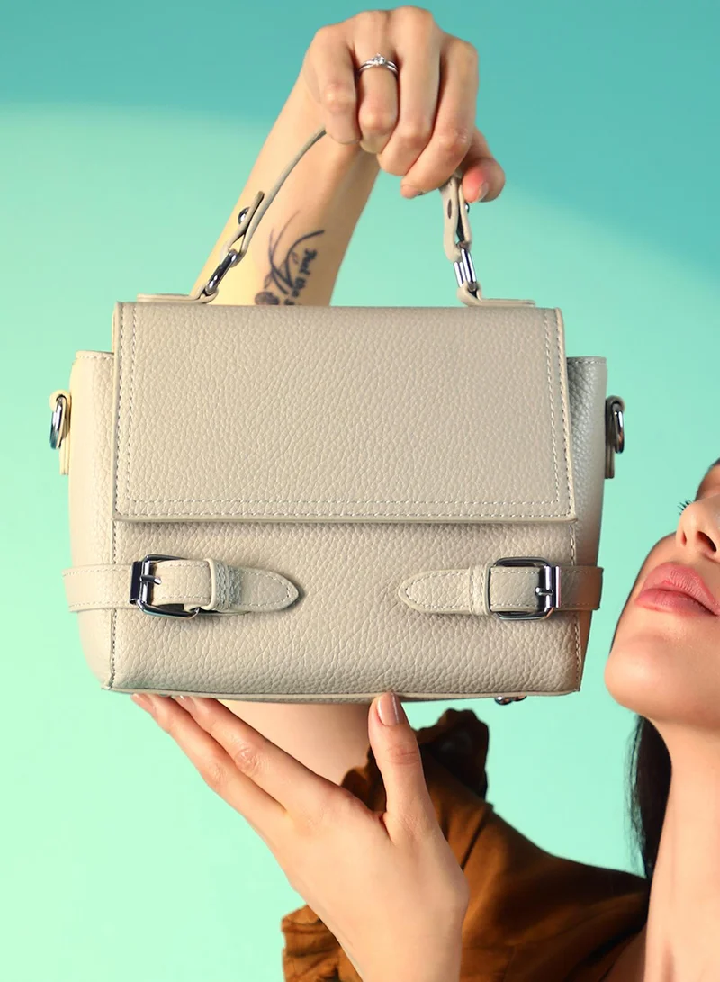 صوص هاوت حقيبة فيبولا اليدوية