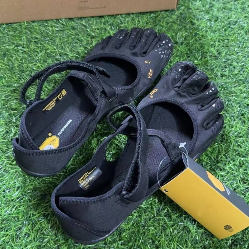 V-Soul Fivefingers Women's Barefoot Training Shoes for Pilates Dance Fitness - Image 3