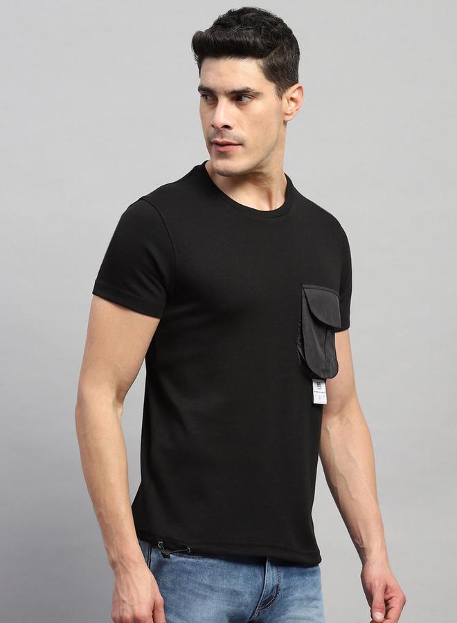 Rock.it Men Black Solid Pocket Detailed Round Neck T Shirt - Image 3