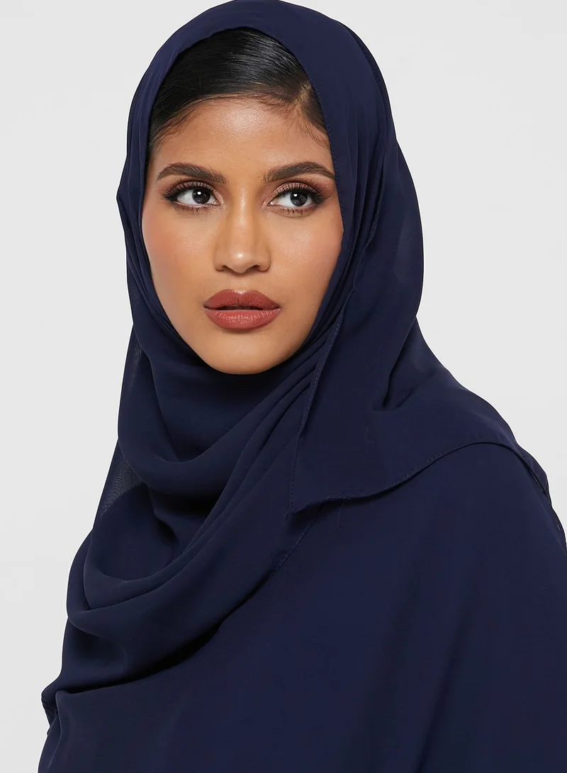 Khizana Classic Abaya With Sheila