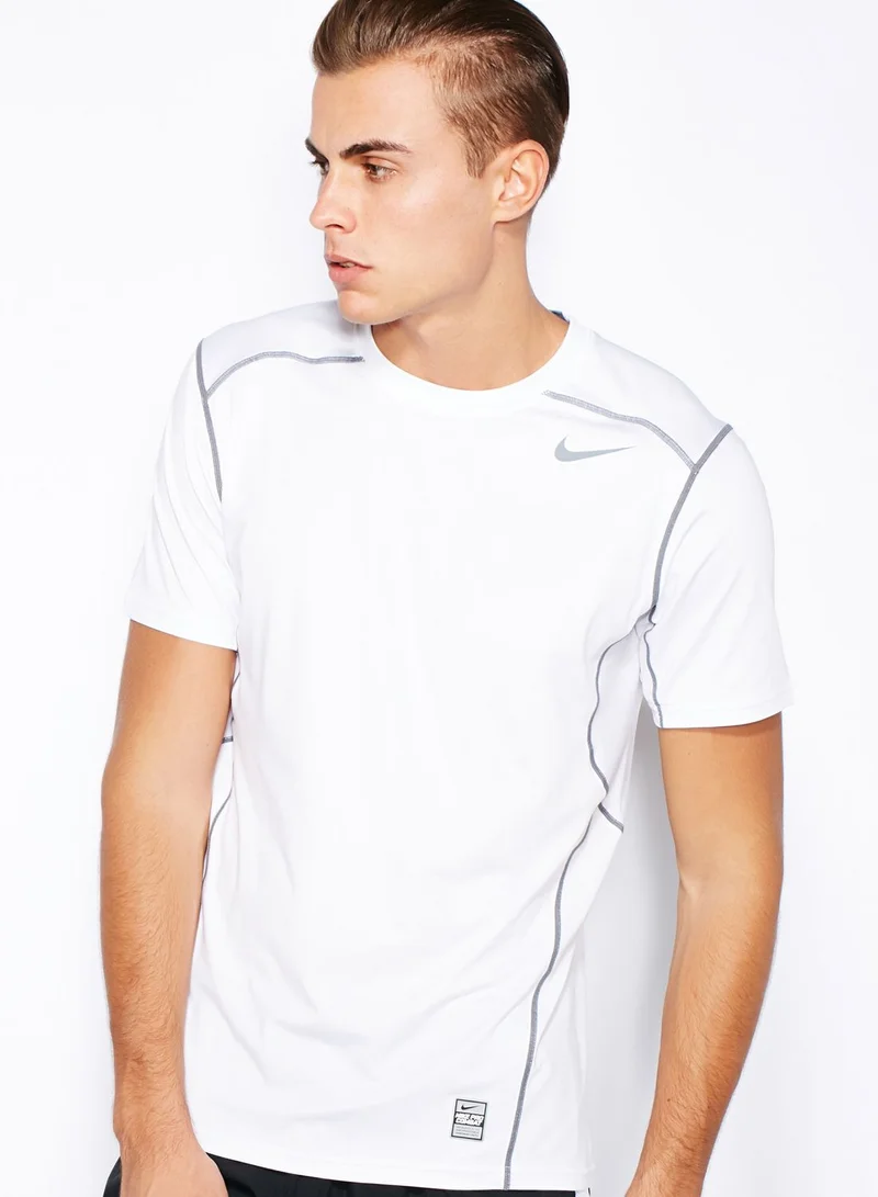 Nike Hypercool Fitted T-Shirt