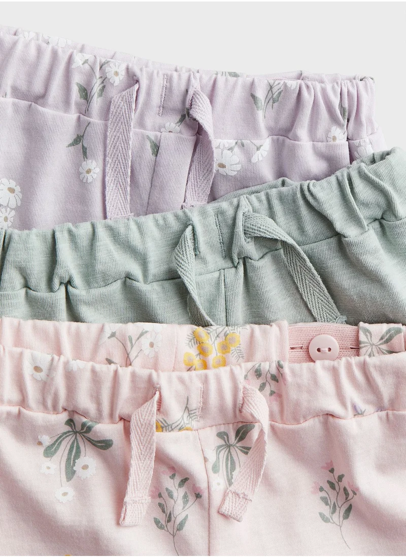 اتش اند ام 3 Pack Frill Trimmed Shorts