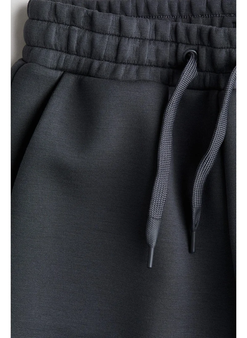 اتش اند ام Straight scuba joggers