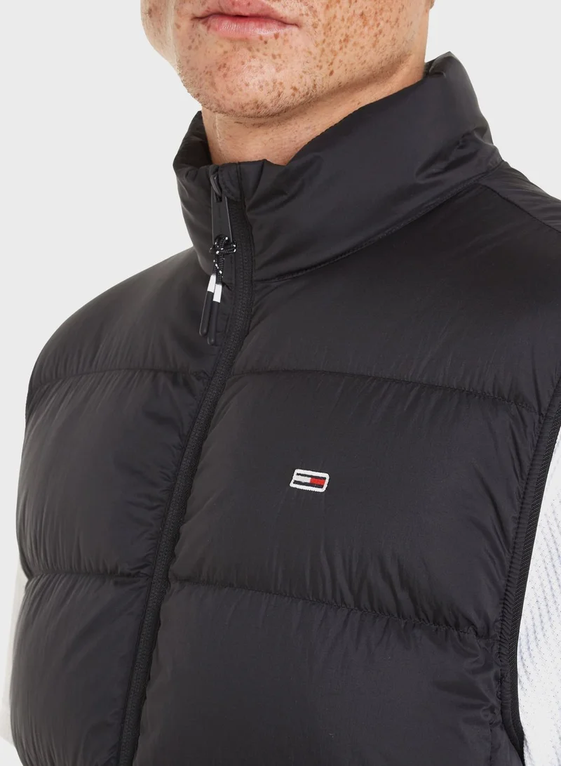 TOMMY JEANS Logo Puffer Vest