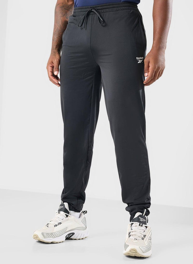 Reebok سروال رياضي محبوك من إيدنتيتي فيكتور - Image 1