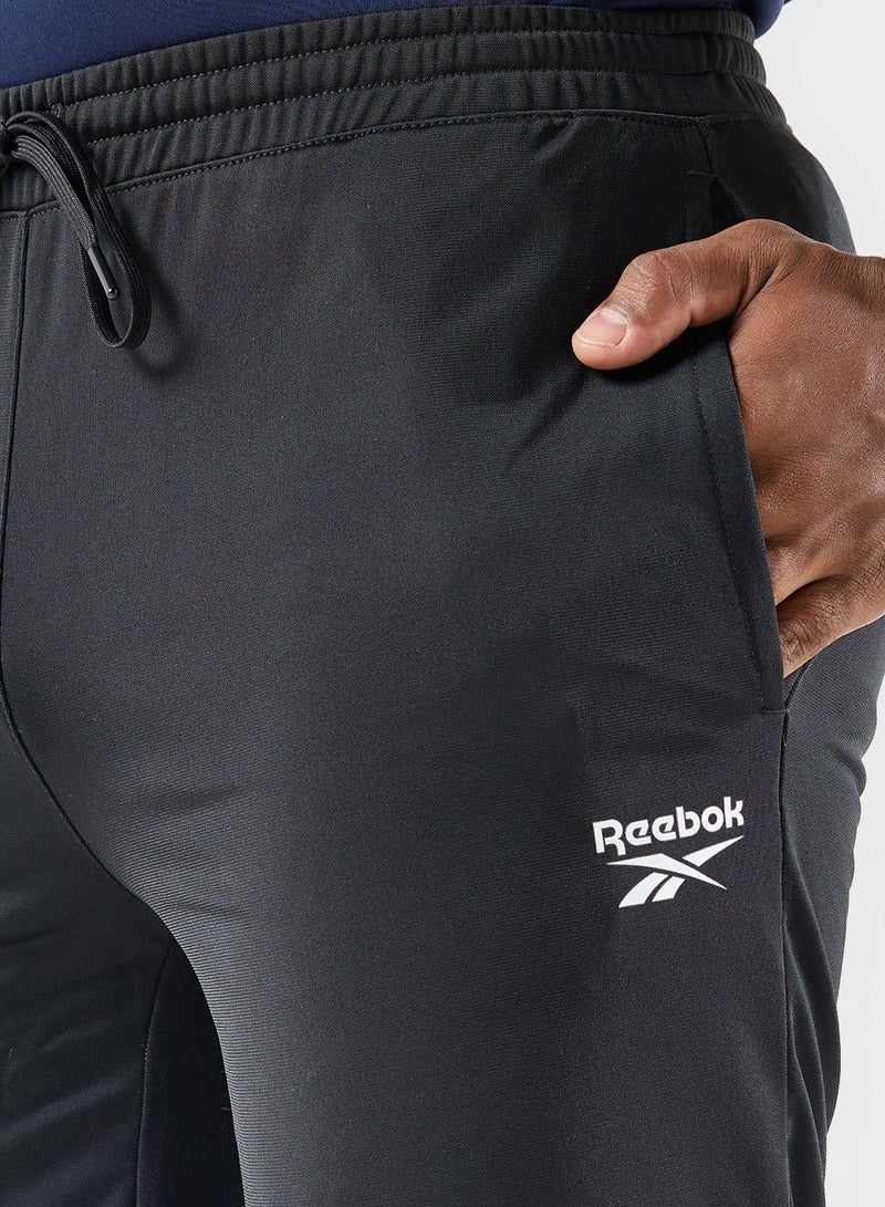 Reebok سروال رياضي محبوك من إيدنتيتي فيكتور - Image 3