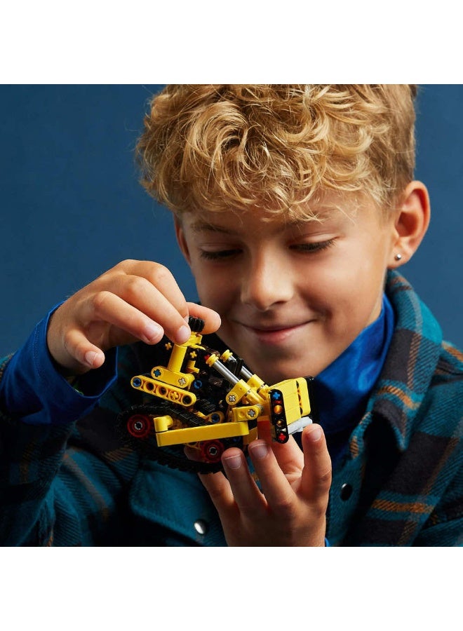 LEGO Technic Heavy-Duty Bulldozer 42163 Building Set (195 Pieces)  - Image 3