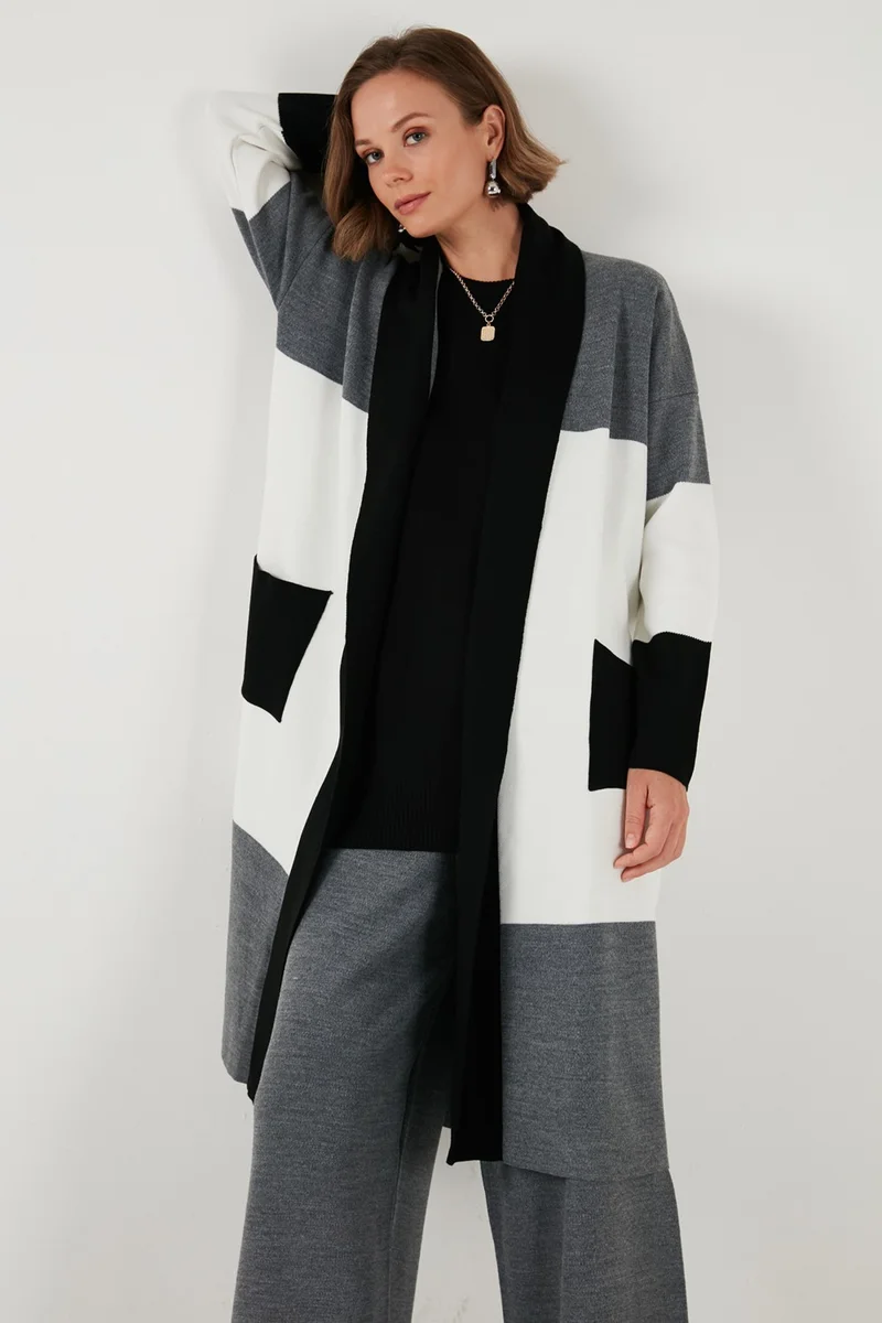 ليلا Modest Color Block Long Knitted Cardigan Women's Cardigan 4616172