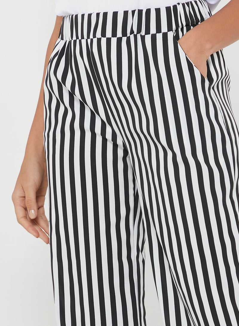 boohoo Striped Wide Leg Pants - Image 3