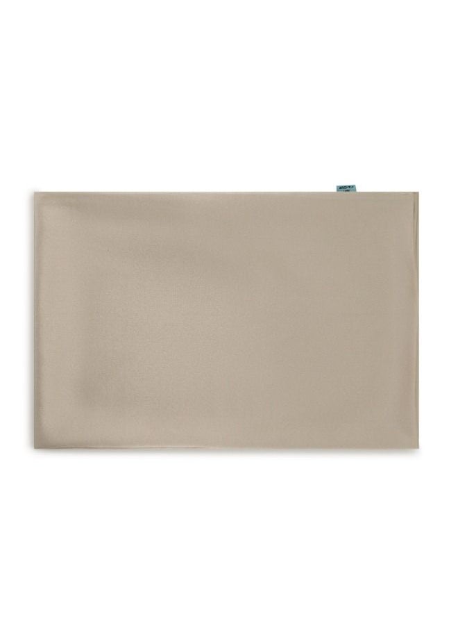 BRIGHTLY LABS Upgrade your sleep with our Silver-Infused Mulberry Silk Pillowcase - Grade 6A Silk with Silver Ion Treatment, Standard Size (51x66 cm).  - Image 3