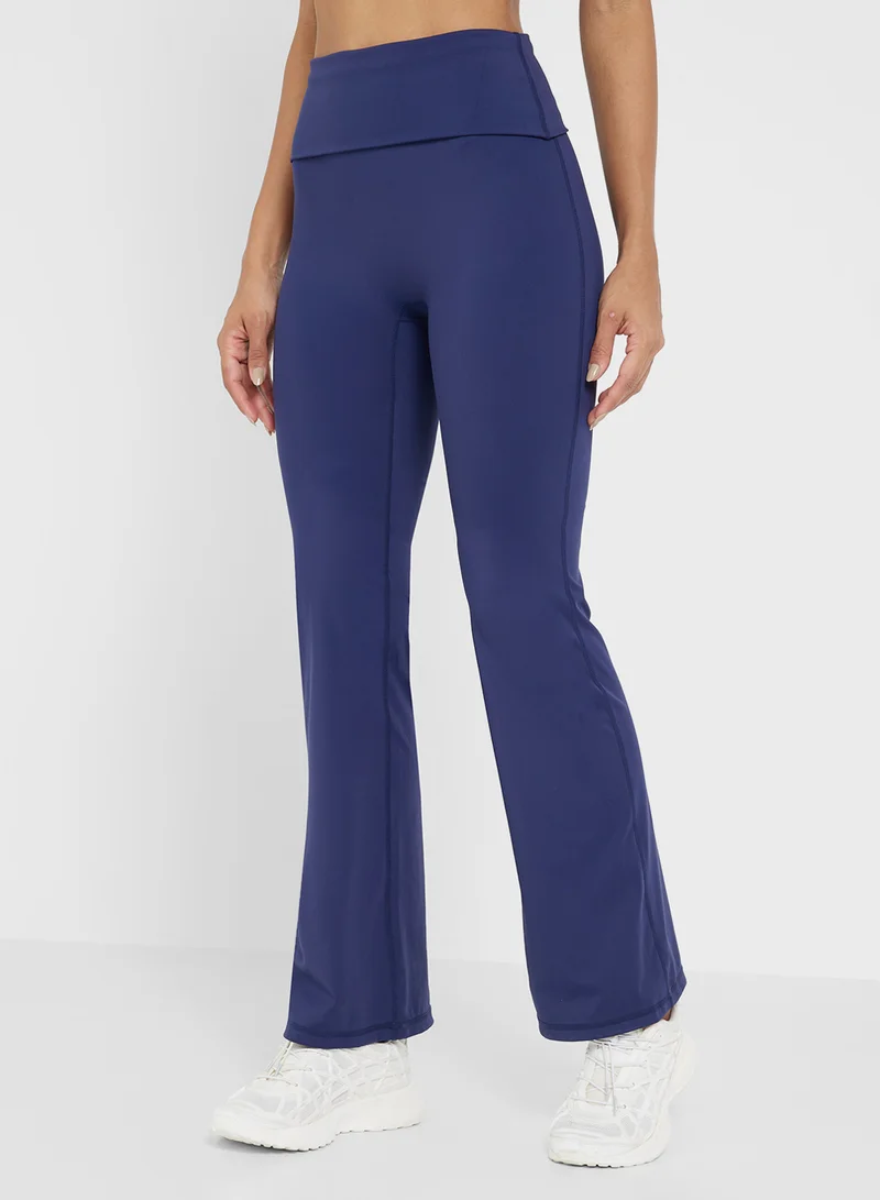 FRWD Seamless Flared Sculpting Leggings