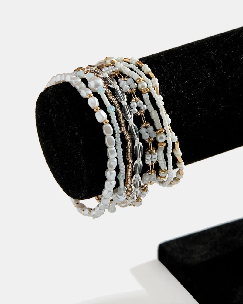 ردتاغ طقم أساور مزخرف باللون الذهبي للنساء