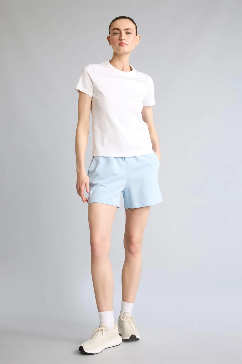 ديفاكتو Standard Fit Elastic Waist Sports Shorts