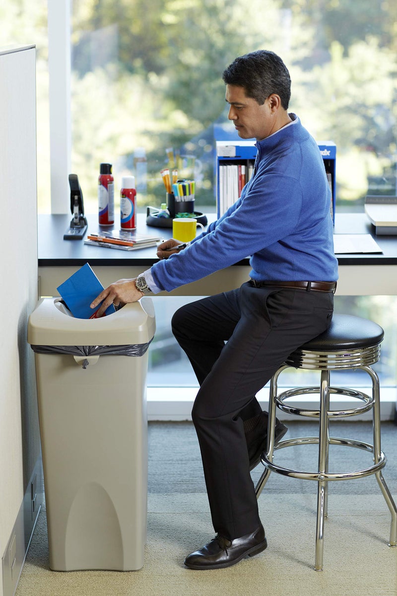 Rubbermaid Commercial Products Untouchable Trash/Recycling Swing Lid, Black, Compatible with 23-Gallon Untouchable Containers - Image 2