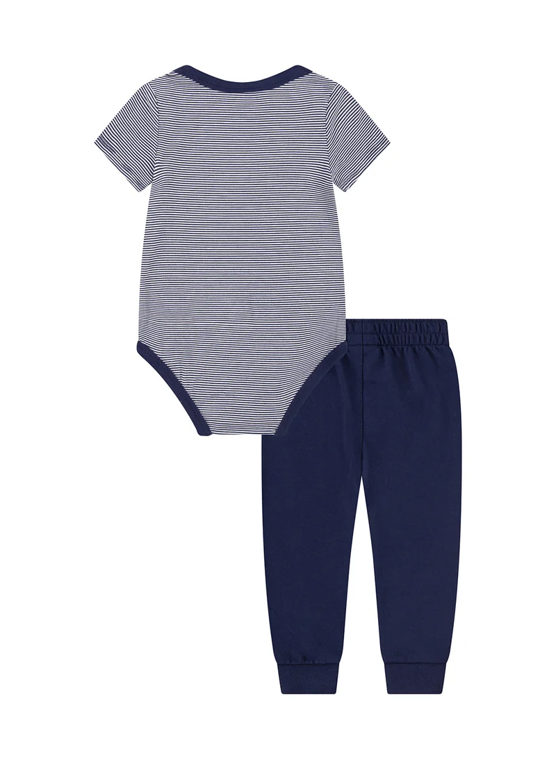 Nike NKN 2 PC STRIPED SS BSPS
