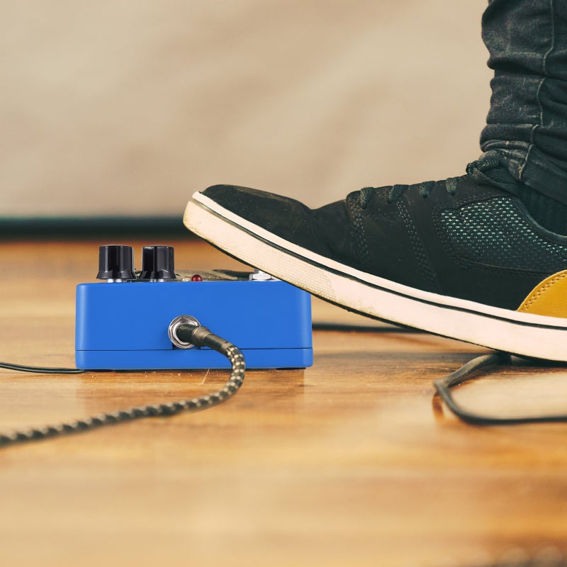 KOKKO Vibrato Electric Guitar Effect Pedal: Blue Full Metal Shell, 3 Functional Knobs, True Bypass - Compact Durable Design for Electric Guitar Players - Image 3