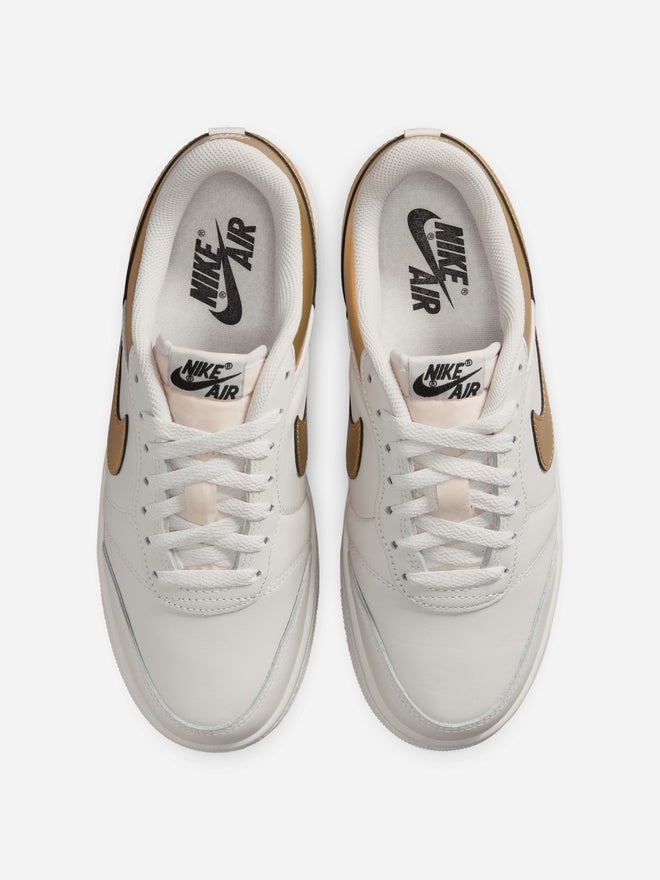 Nike Air Jordan Skyline Low Shoes - Image 4