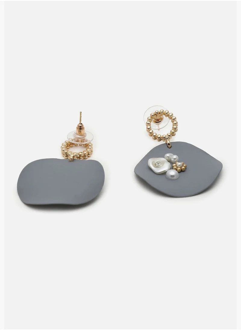 SOHI Gold Plated Designer Stone Drop Earring