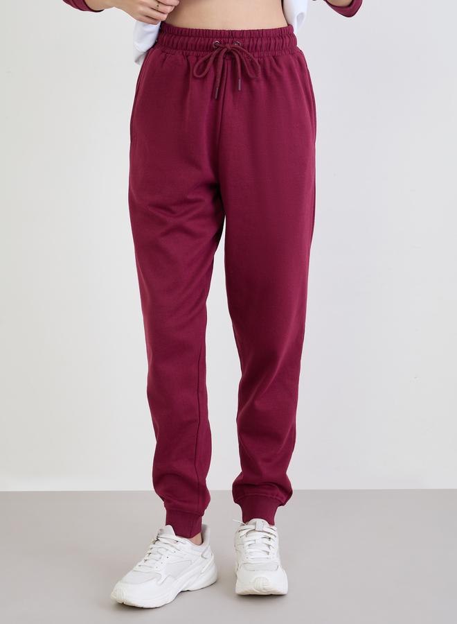 ستايلي طقم بيجاما من جوغر وسويت شيرت طويل بقصة عادية - Image 5