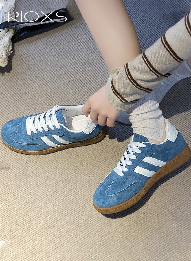 ريوكس أحذية رياضية نسائية، أحذية رياضية كلاسيكية رجعية، أحذية رياضية كاجوال منخفضة الرقبة للسيدات، أحذية رياضية عصرية مانعة للانزلاق مع كعب عادي/منصة، أحذية تنس تزلج بنعل مطاطي ناعم للسفر والعمل اليومي والتسوق، زرقاء - Image 3