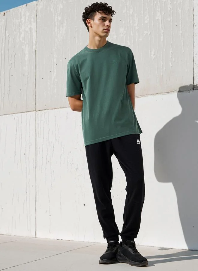 كابا تيشيرت بطبعة شعار كابا