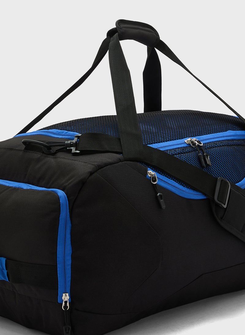 FRWD Gym Duffle Bag With Shoe Compartment  - Image 4