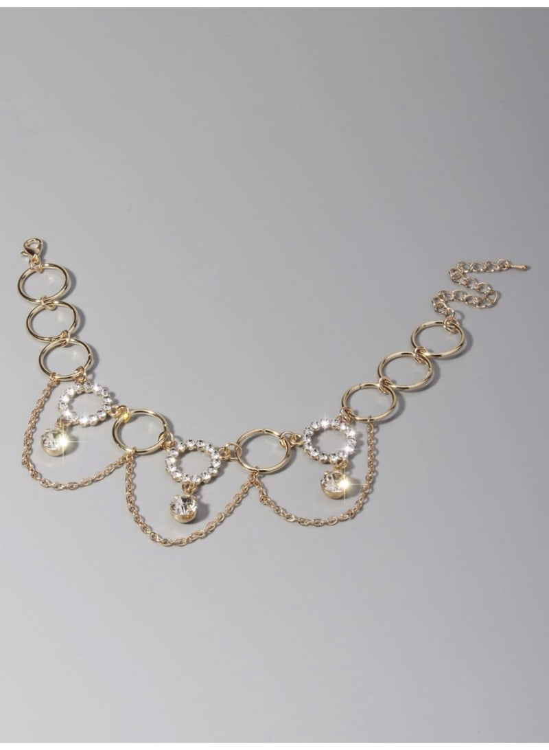 ڤيا خلخال متعدد الطبقات بتفاصيل راين لامعة تمنح القدم لمسة أنثوية راقية بلمعان هادئ. - Image 5