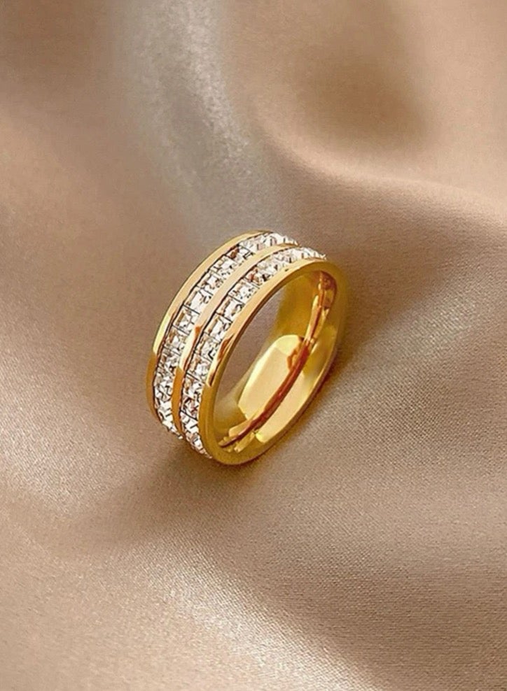 بلو لاين خاتم نسائي من الاستانلس ستيل مطلي باللون الذهبي عيار 18 مقاس 7 - Image 1