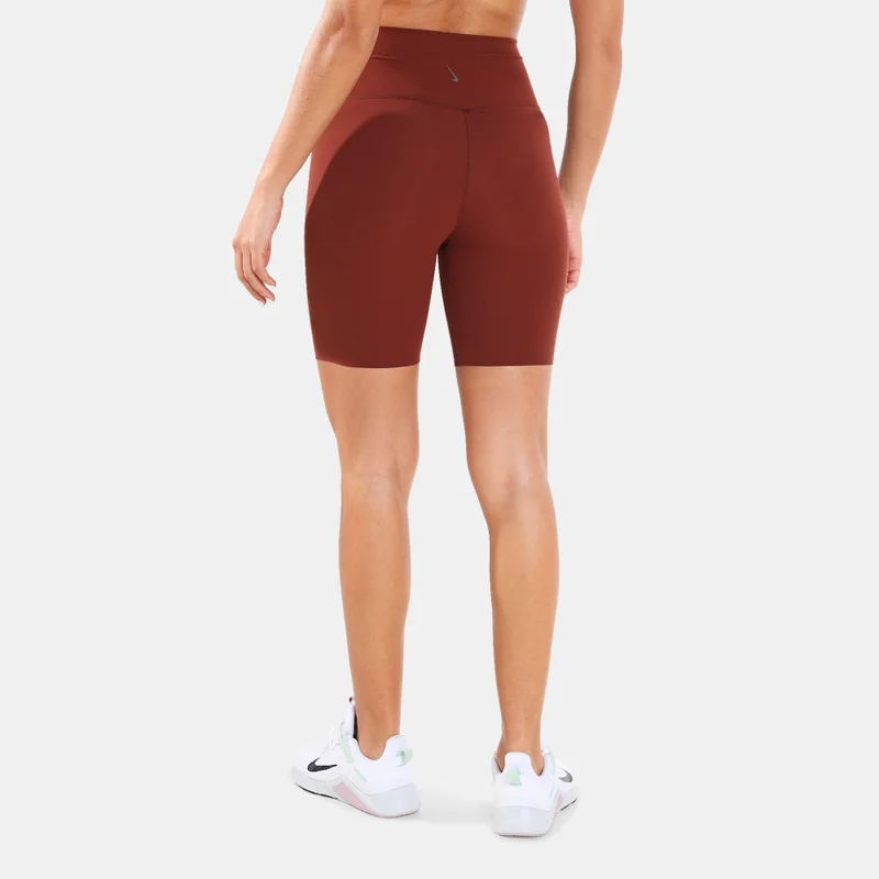 نايكي شورت يوجا لوكس 7-إنش للنساء