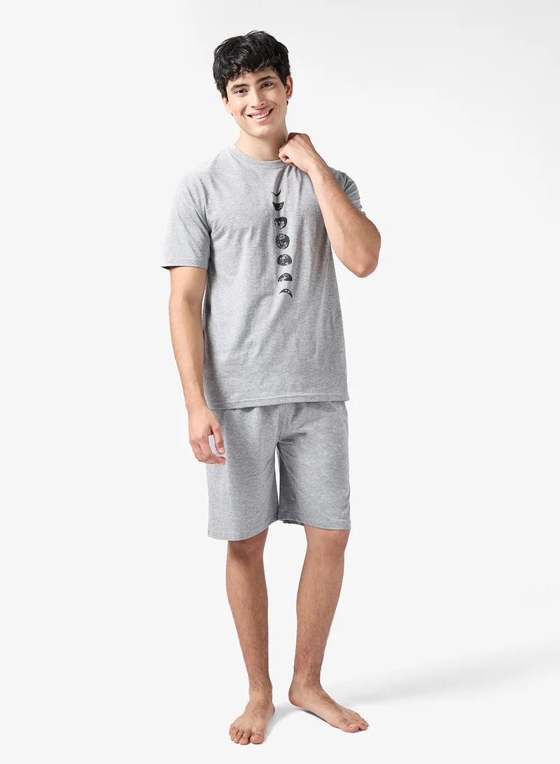 سفنتي فايف طقم بيجامة تي شيرت وشورت