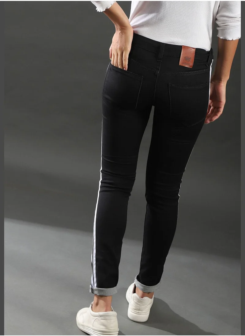 Campus Sutra Slim Fit Jeans