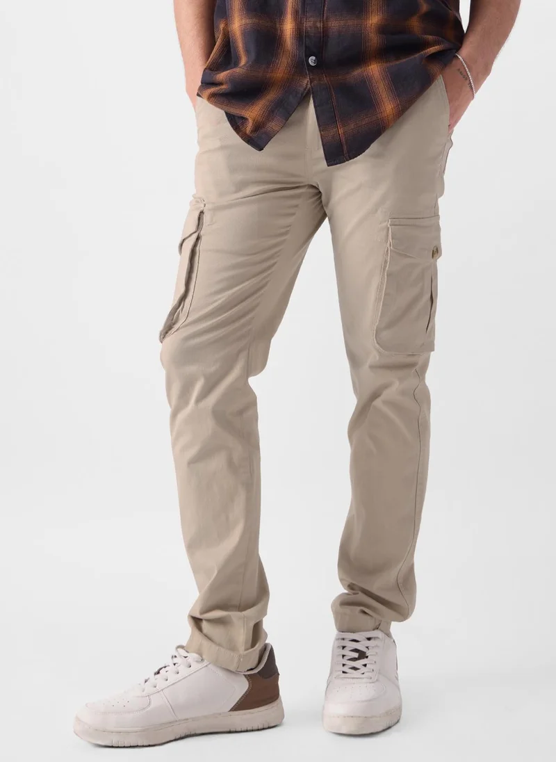 The Souled Store The Souled Store Men Beige Solid Straight Fit Cargo Pants