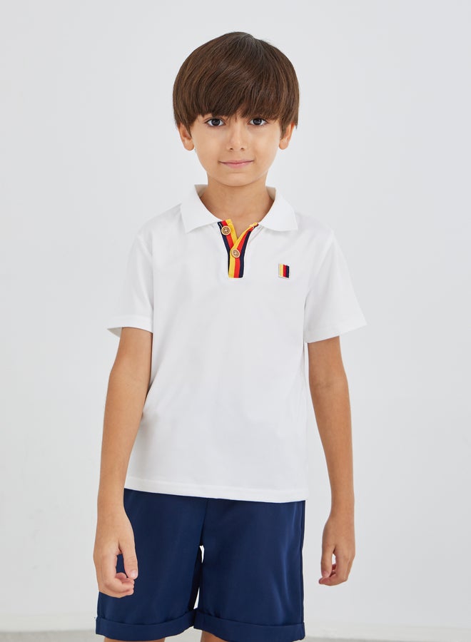 Styli Boys Contrast Trim Short Sleeve Polo T-Shirt and Shorts Set - Image 2