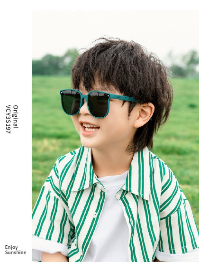 VVC Travel Essential】foldable Kids' Sunglasses - Uv Protection Unisex Summer Sun Glasses For Eye Protection & Shade - Image 1
