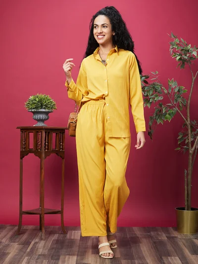 جلو باص Women Solid Shirt Collar Co-Ord Set