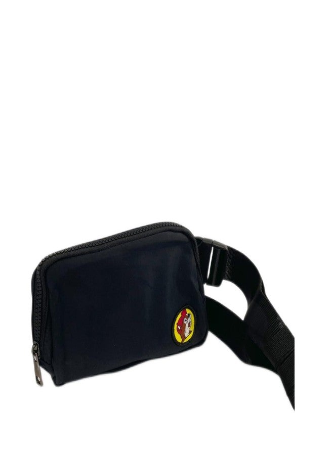 Buc-ee's حقيبة كروس سوداء من بوكيز / حقيبة خصر / حقيبة كتف بشعار القندس وحزام قابل للتعديل. - Image 1