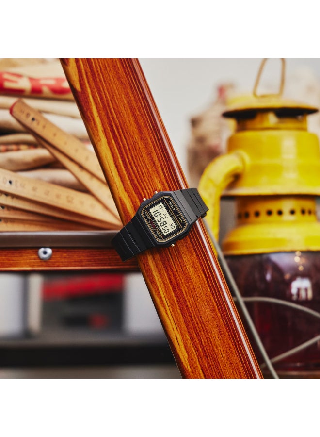 كاسيو ساعة يد رقمية رجالية من الراتنج -- - . مم - Image 4