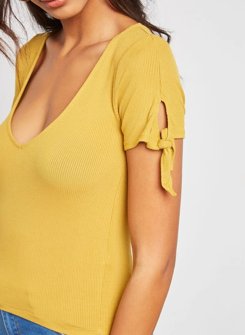 FOREVER 21 Ribbed Knot Sleeve Top
