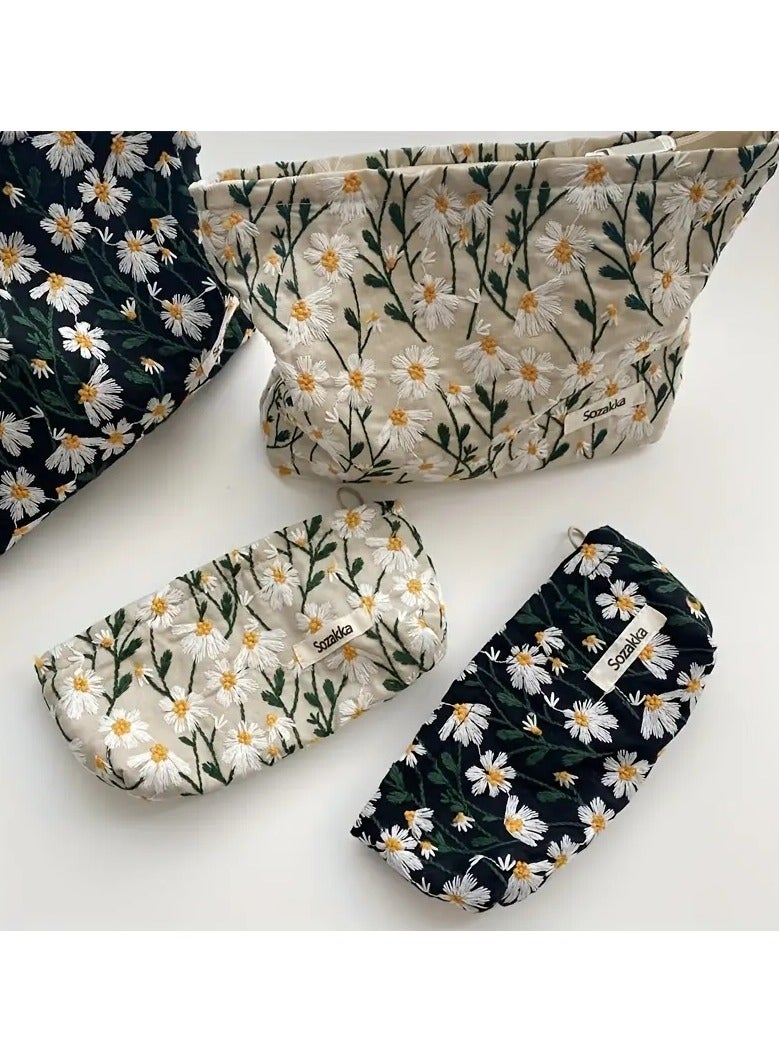 سوزاكا حقيبة مكياج واسعة مطرزة بالزهور مع سحاب إغلاق، مثالية للسفر وتنظيم فرش المكياج ومستلزمات النظافة - Image 2