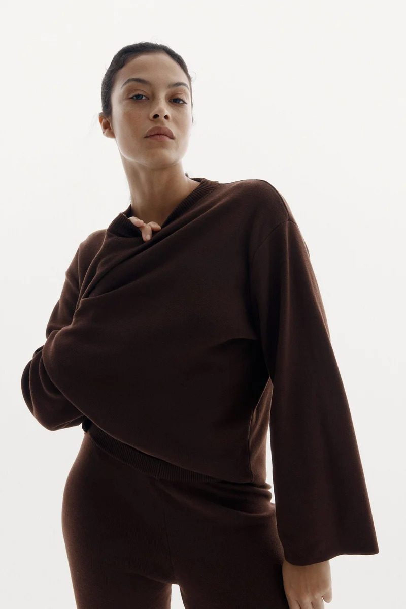 اتش اند ام كنزة فضفاضة