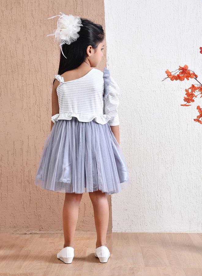 بيلا مودا فستان تول مخطط - Image 2