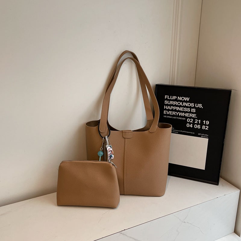 Fashion New Korean Style Trendy Niche Design Soft Leather Shoulder Bag Tote Bag Large Bag Portable Large Capacity Mother-In-Law Bag - Image 3