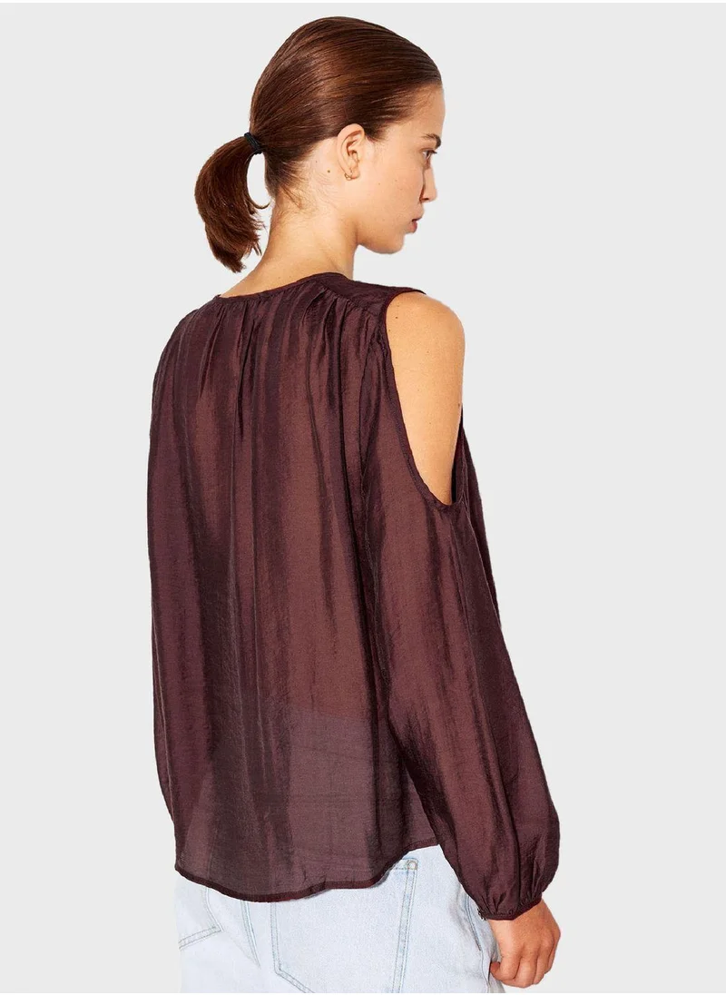 بارفوا Cold Shoulder Button Down Top