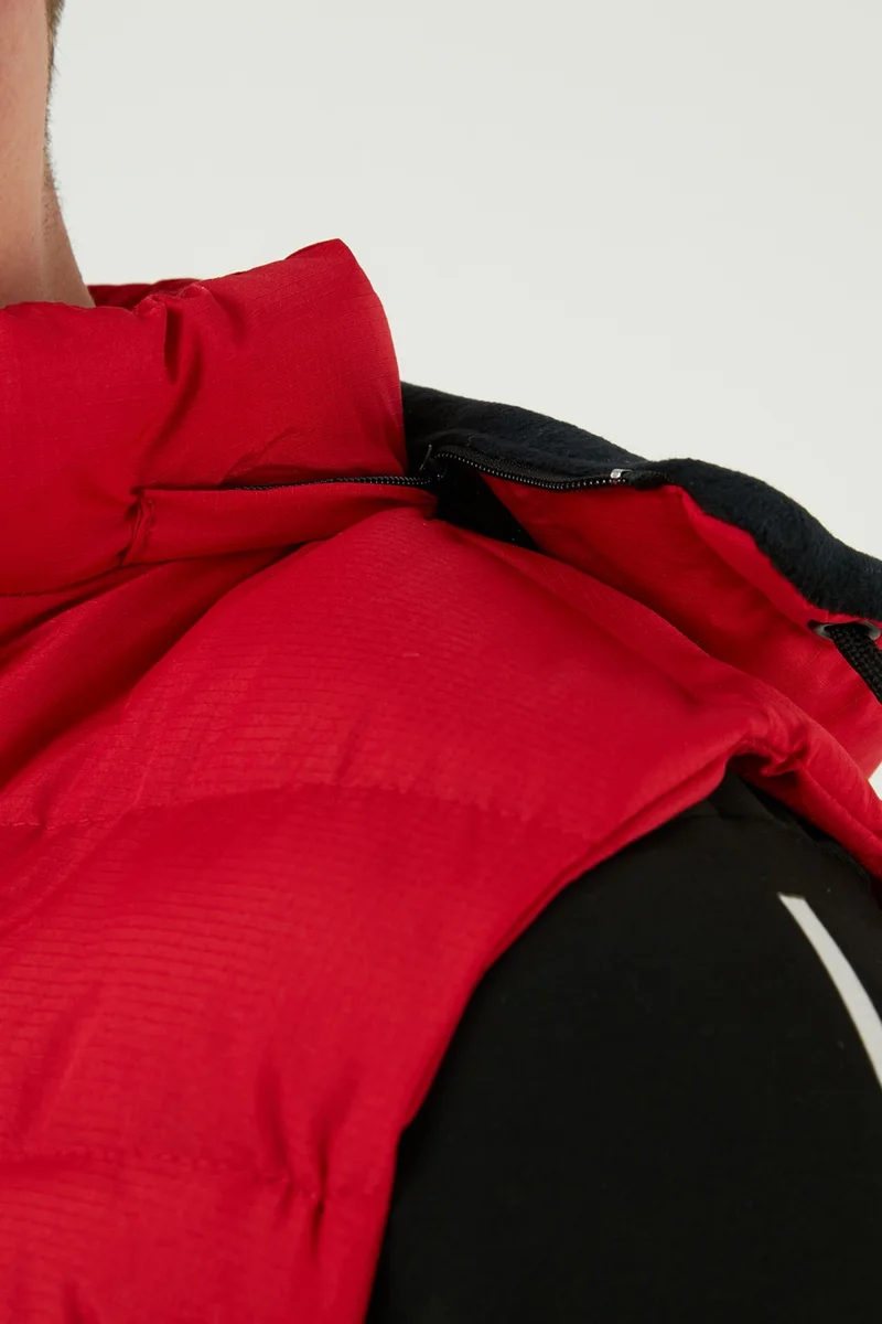 بوراتي Removable Hooded Water and Wind Resistant Slim Fit Inflatable Vest Men's Vest 649006