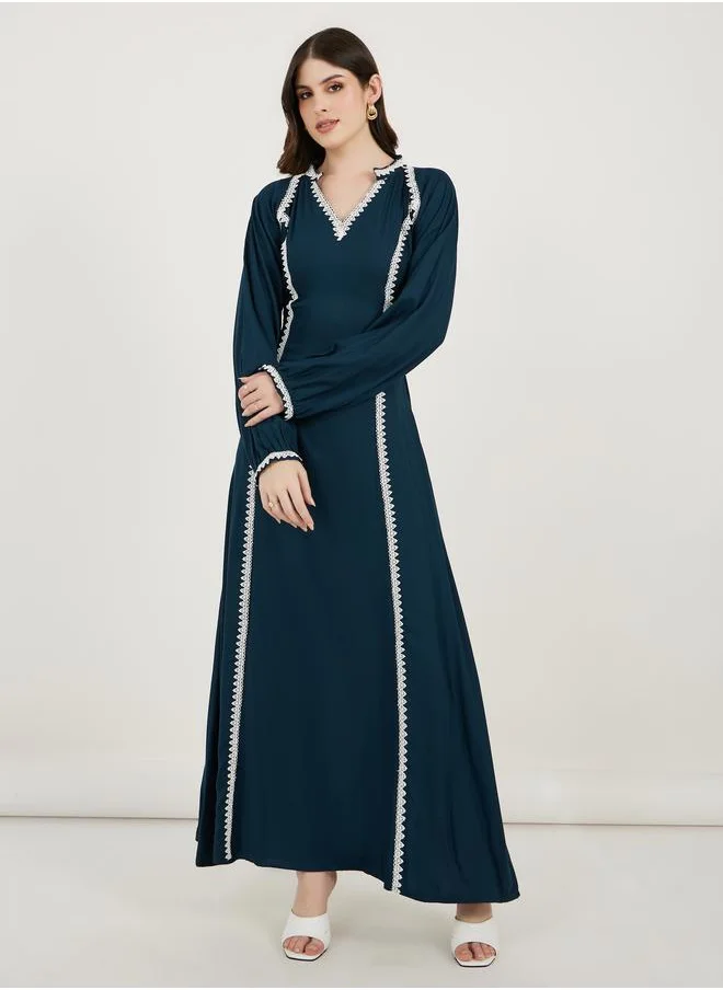 Maxim Creation Maxim Creation V Neck Lace Insert Kaftan