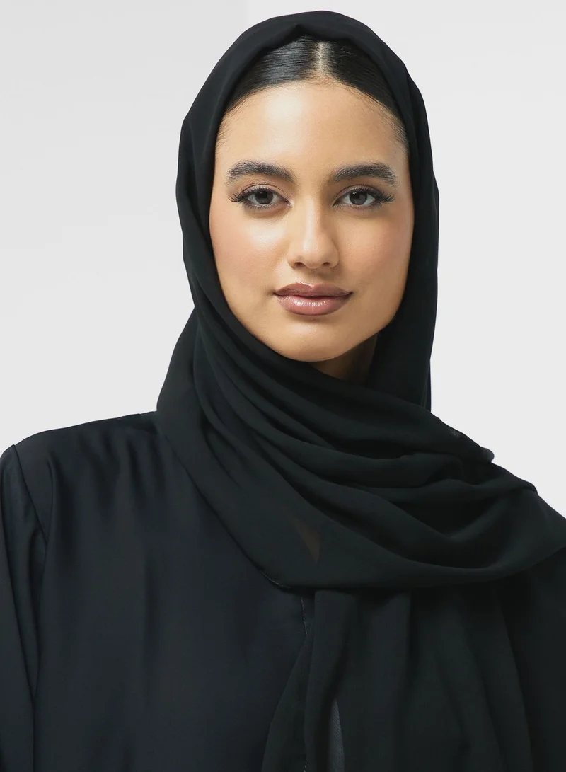hayas closet Embellished Flared Sleeve Abaya